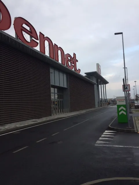 Centro Commerciale Bennet — documentazione tecnica e fotografica, immagine 9 di 9