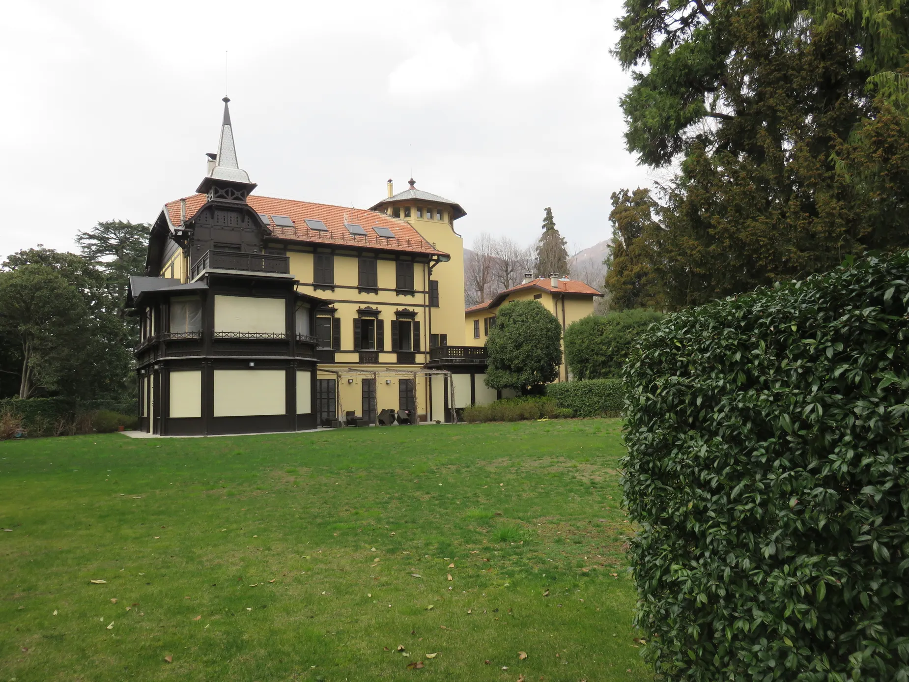 Appartamento Privato in Villa Durini — documentazione tecnica e fotografica, immagine 5 di 5